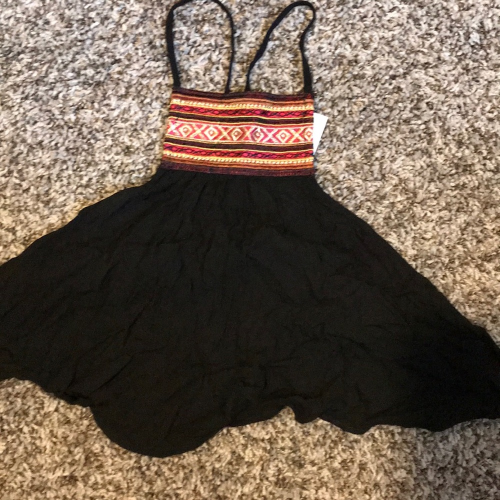 Tobi high neck embroidered tank top